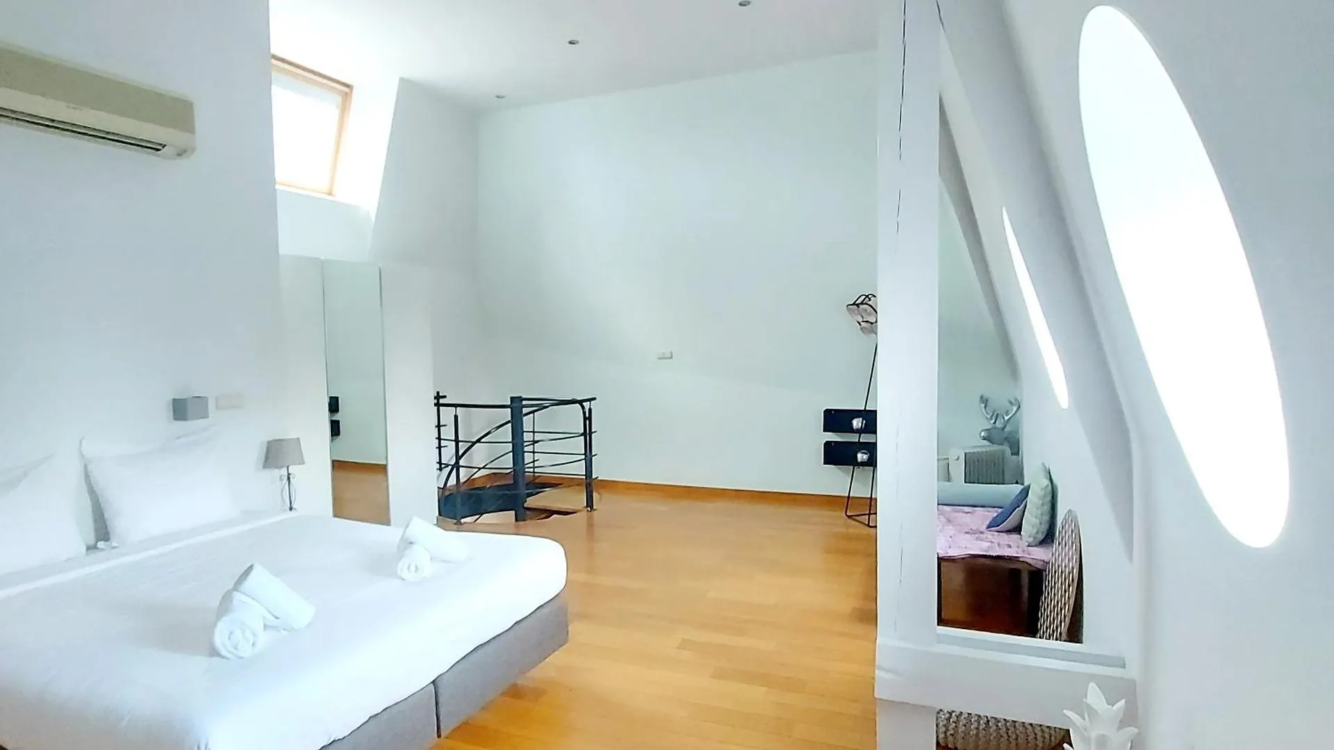 New Stylish Grand Place City Center Duplex Apartman Brüsszel